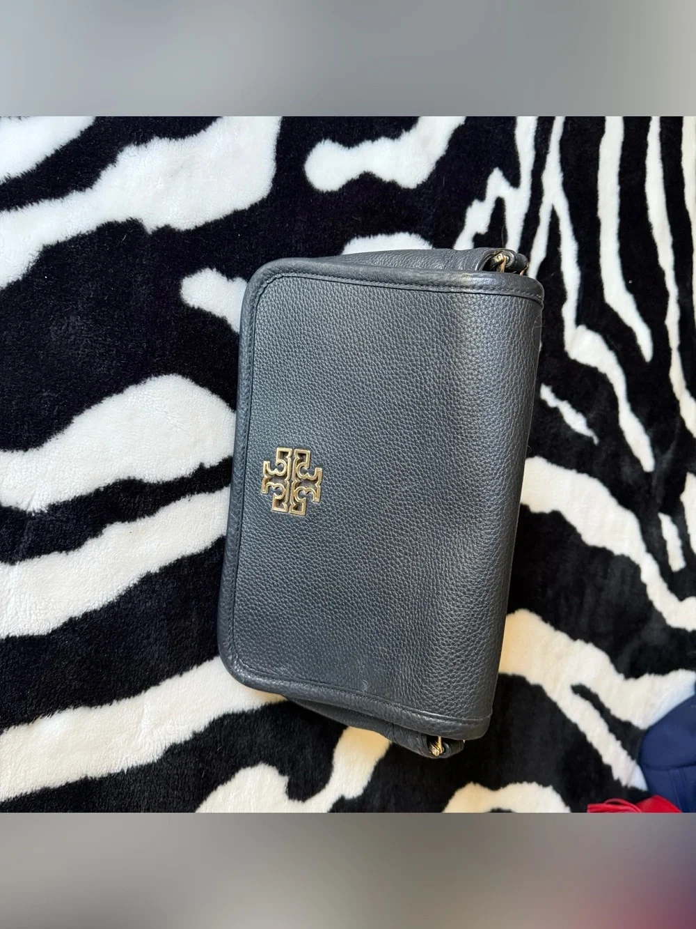 TORY BURCH Britten Black Pebbled Leather Shoulder Bag